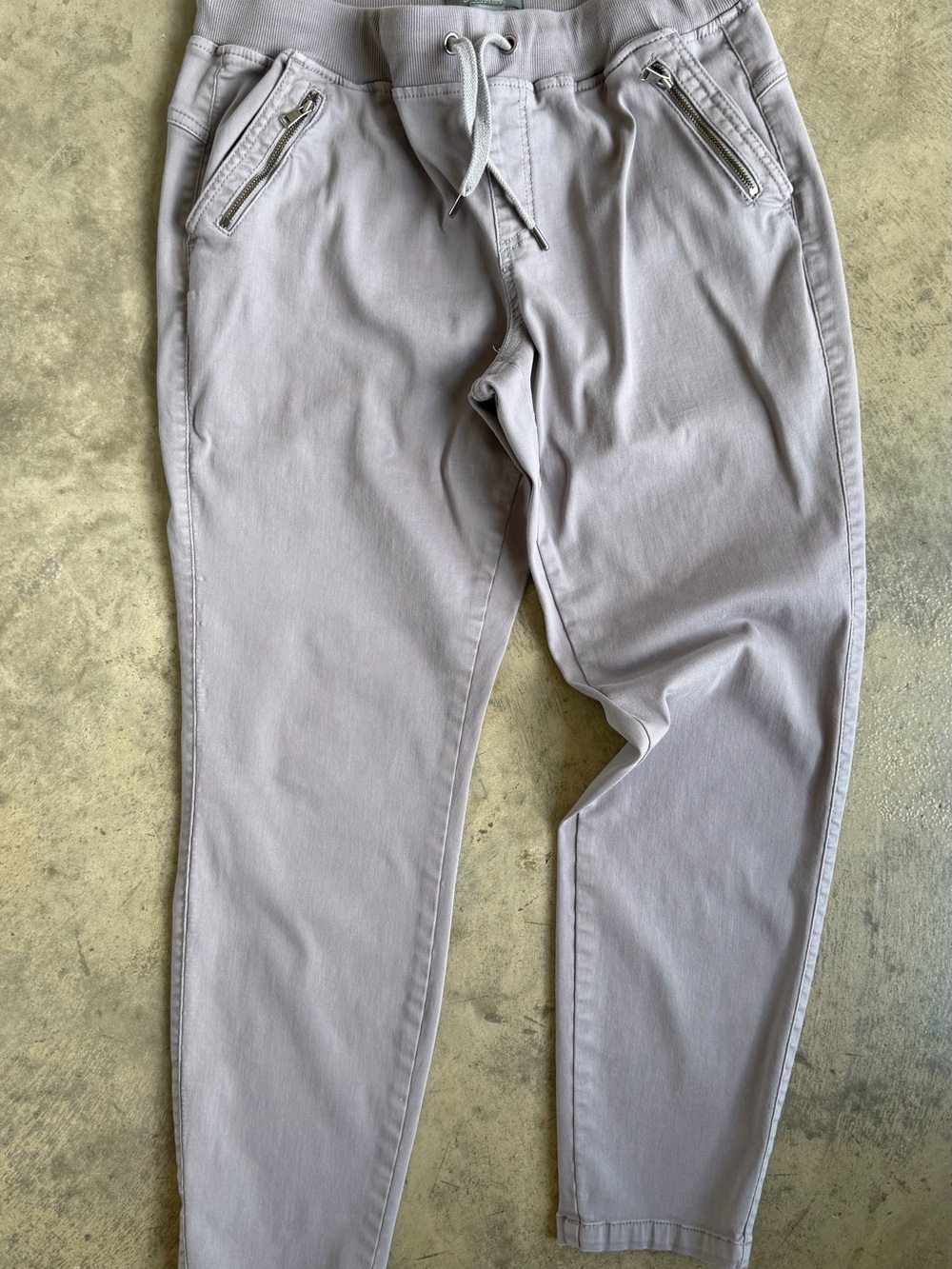 Natural Reflections Light Gray Drawstring Zip-Pocket Joggers